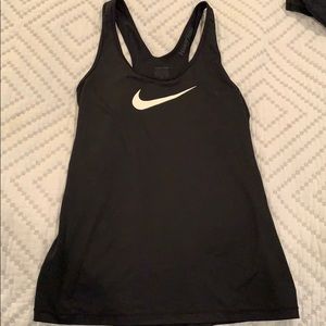 Nike Razorback tank top